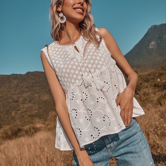 Boho white embroidered floral print neck tie top - Picture 3 of 5